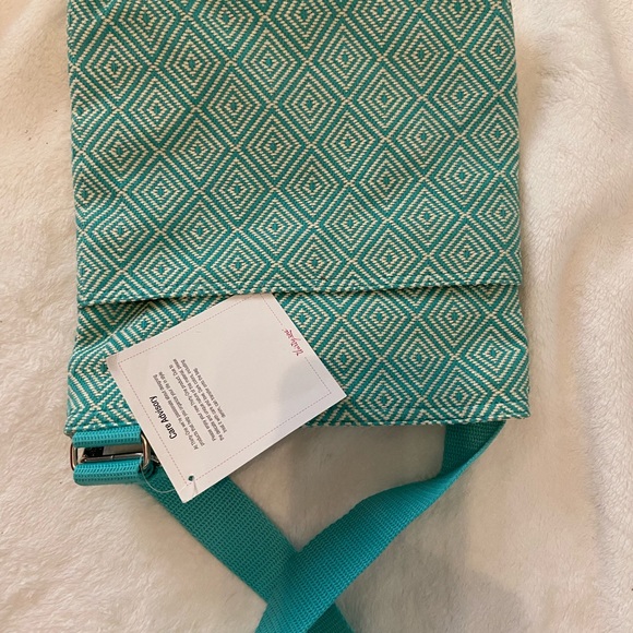 Crossbody bag by Thirty-One NWT Window shopper - Picture 6 of 8